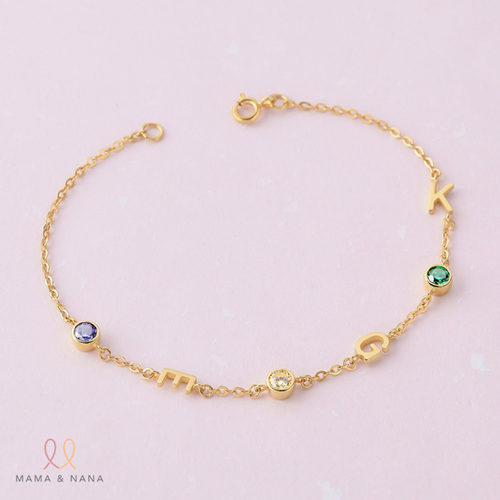 Vòng Tay Chữ Cái Đầu Tên Gia Đình Đính Đá