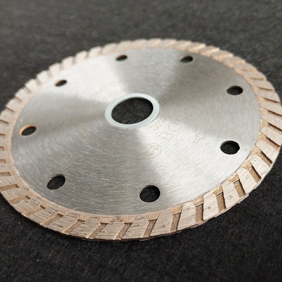 Đĩa cắt Gạch Đa Năng Kim Cương Turbo 105x16|20mm Thương Hiệu Đức Bosch Chính Hãng