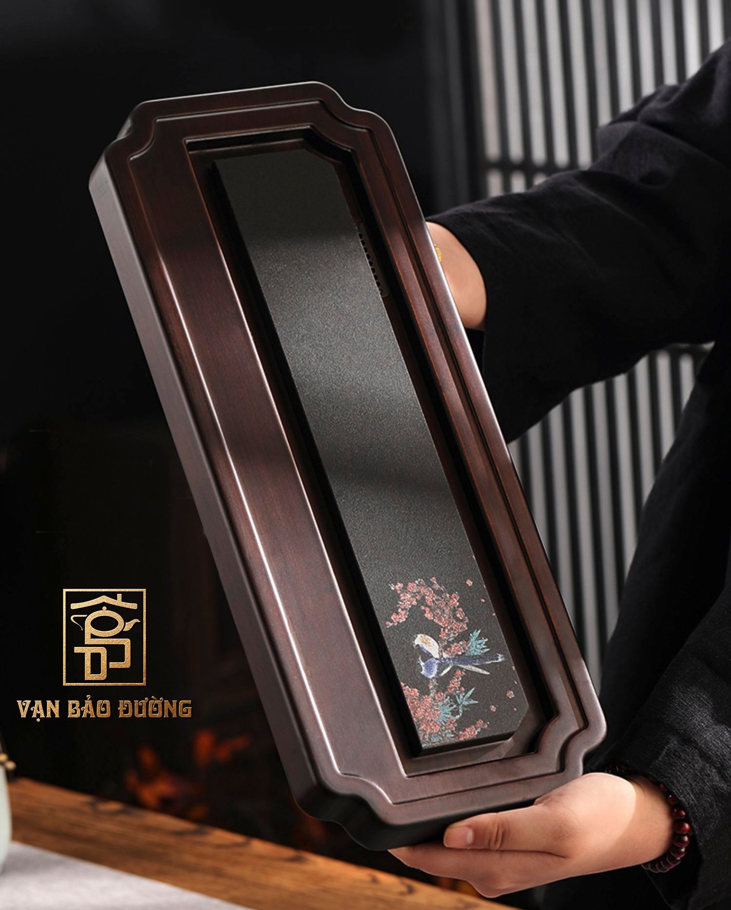 KHAY TRÀ GẮN ĐÁ