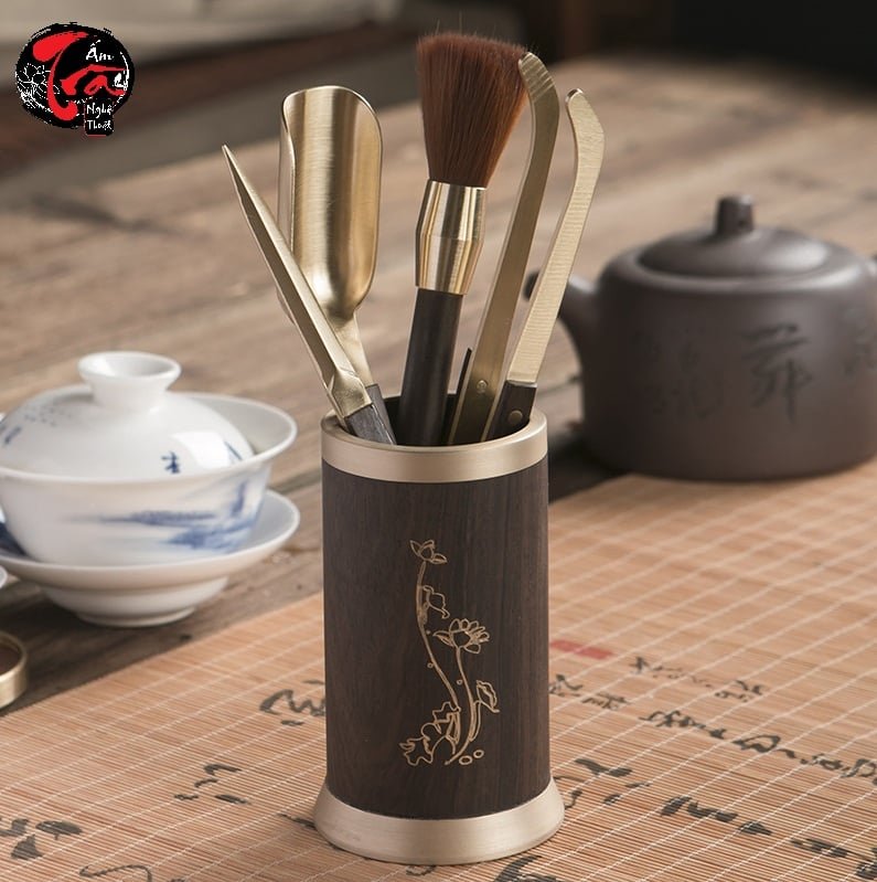 BỘ TRÀ CỤ GỖ MUN VÀ ĐỒNG VÀNG NGUYÊN CHẤT