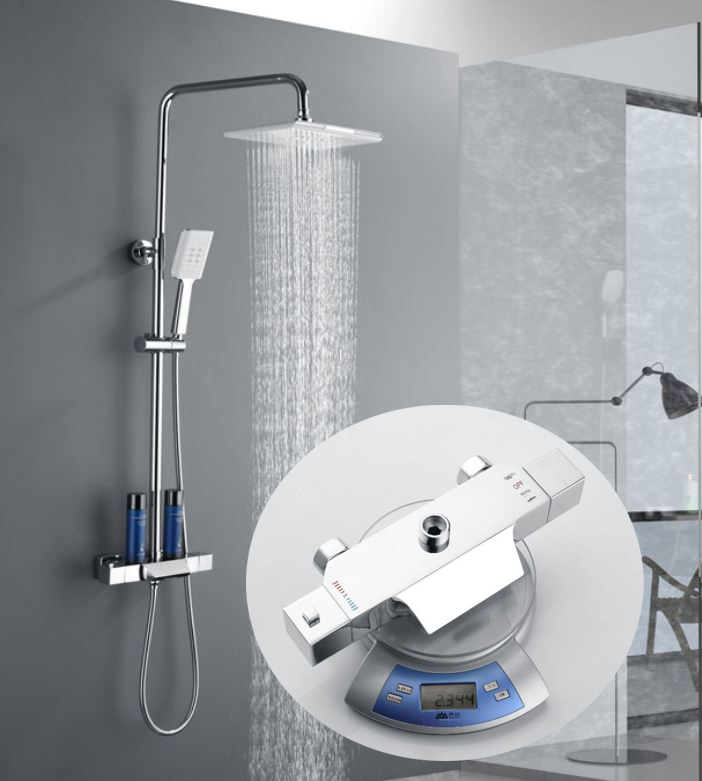 Sen Cây Tắm Đứng