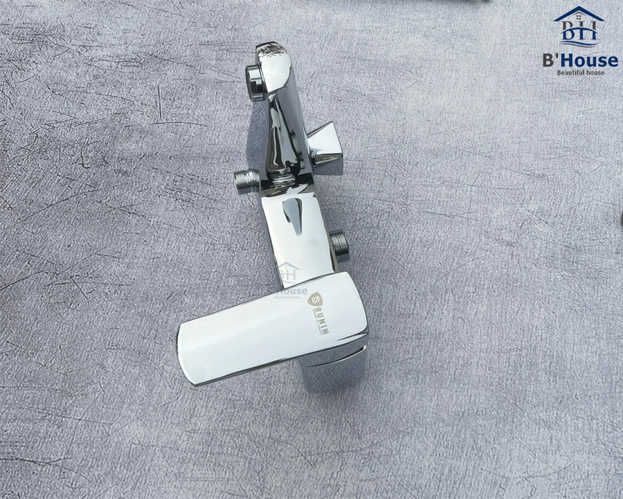 Sen cây tắm đứng cao cấp SC 1042