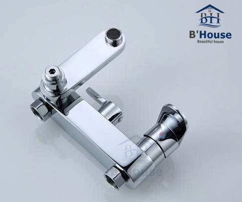 Sen cây tắm đứng Sc 102
