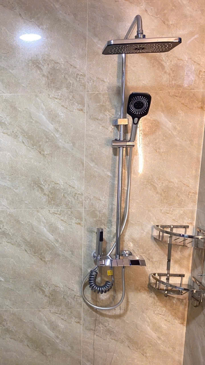 Sen cây tắm đứng cao cấp SC 1031