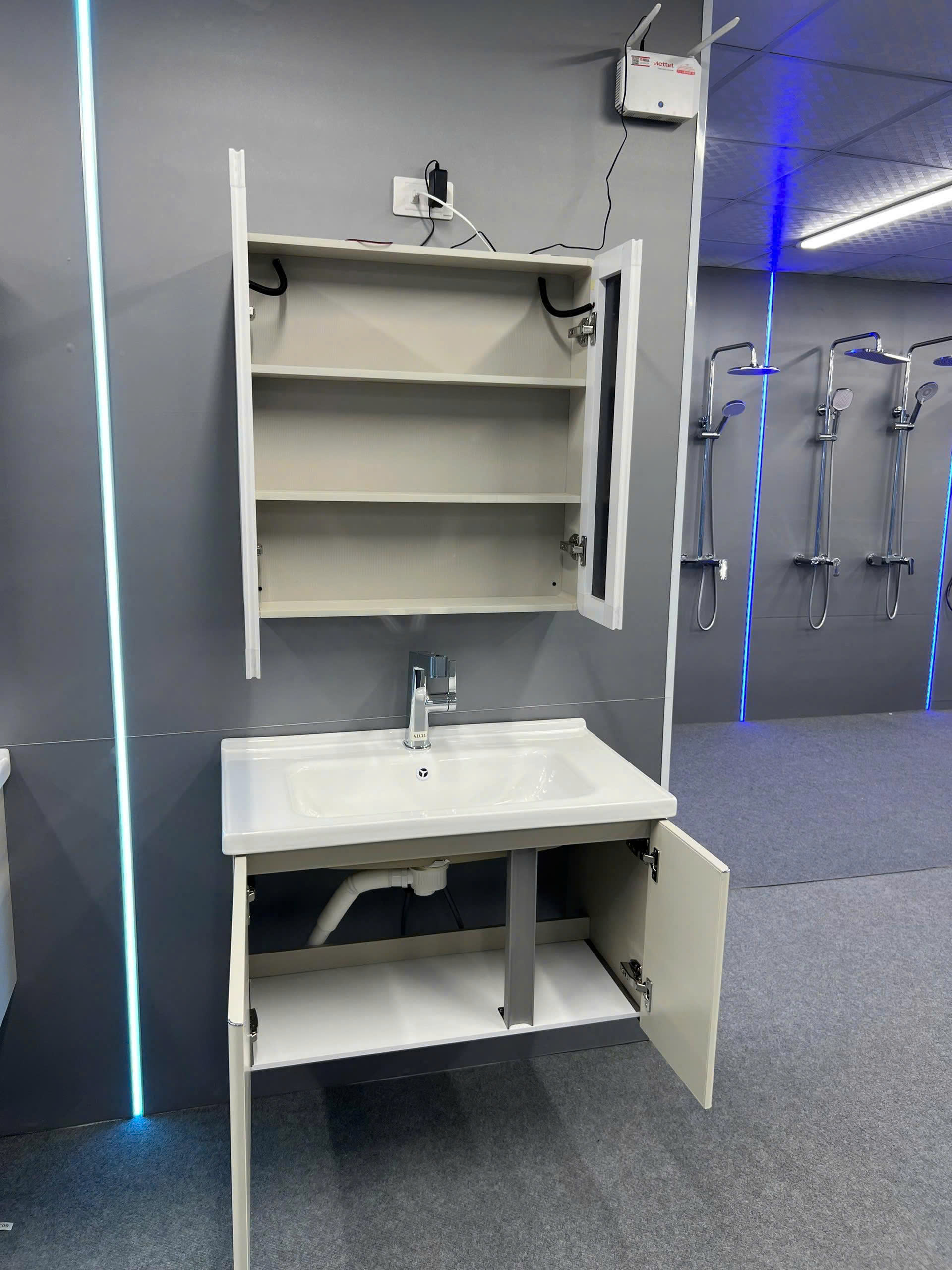 Bộ Tủ Gương Phòng Tắm, Tủ Lavabo Đẹp, Tủ Lavabo Phòng Tắm BRN 05