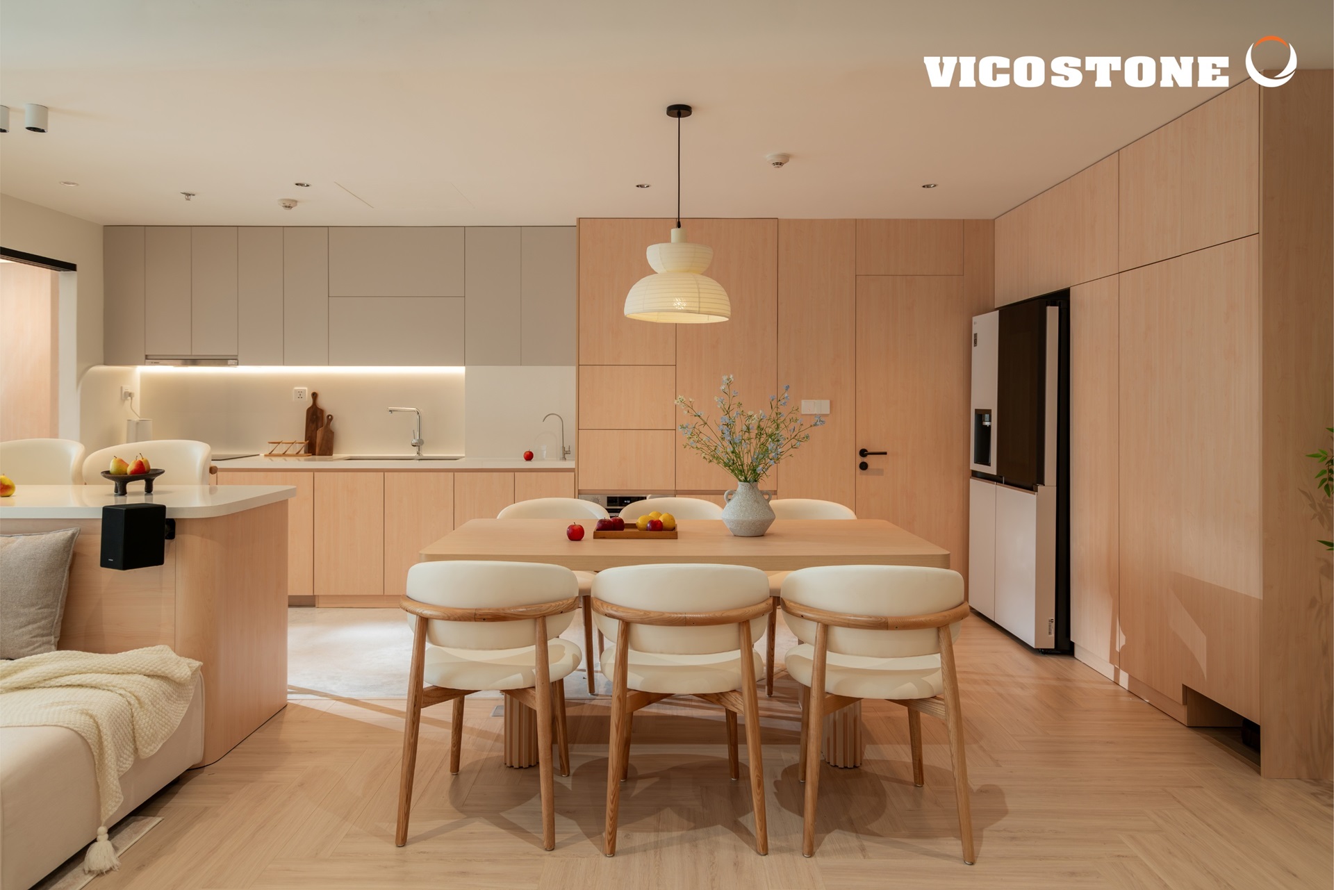 Thi Công Đá Vicostone BQ400 Tại Diamond Centery 121m² – TP.HCM