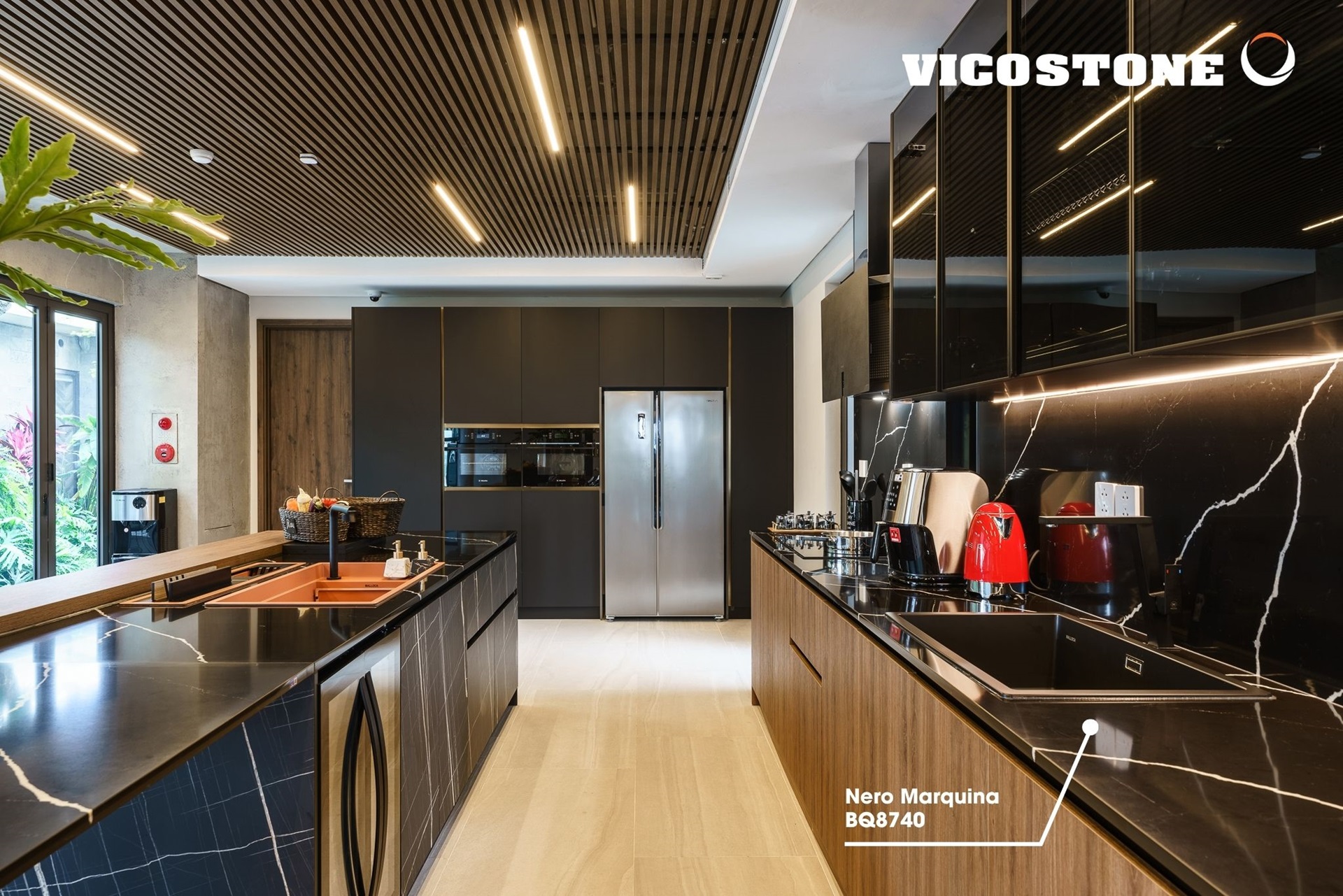 Ứng Dụng Đá Vicostone BQ8740 Tại Showroom Ái Linh Bắc Ninh