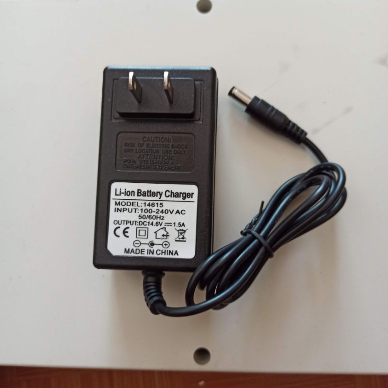 Sạc 14.6V 1.5A, 14.6V 2A cho pin sắt photphat hệ 4S
