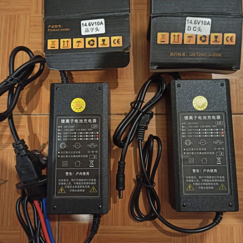 Sạc 14.6V 10A cho pin sắt photphat hệ 4S. Sạc 12.6V 10A cho pin lion hệ 3S