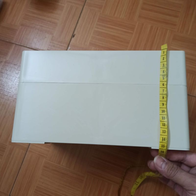 Hộp Nhựa ABS 265x185x150mm (Chống nước IP65), dùng lắp 4 cell sắt vuông 100-120Ah