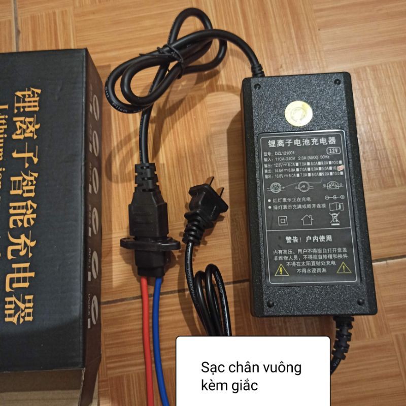 Sạc 14.6V 10A cho pin sắt photphat hệ 4S. Sạc 12.6V 10A cho pin lion hệ 3S