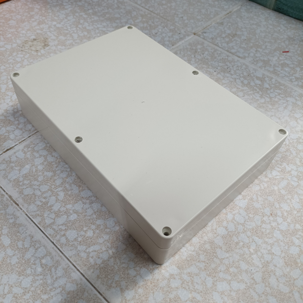 Hộp Nhựa ABS 265x185x60mm chống nước, lắp được 3 cell 46160