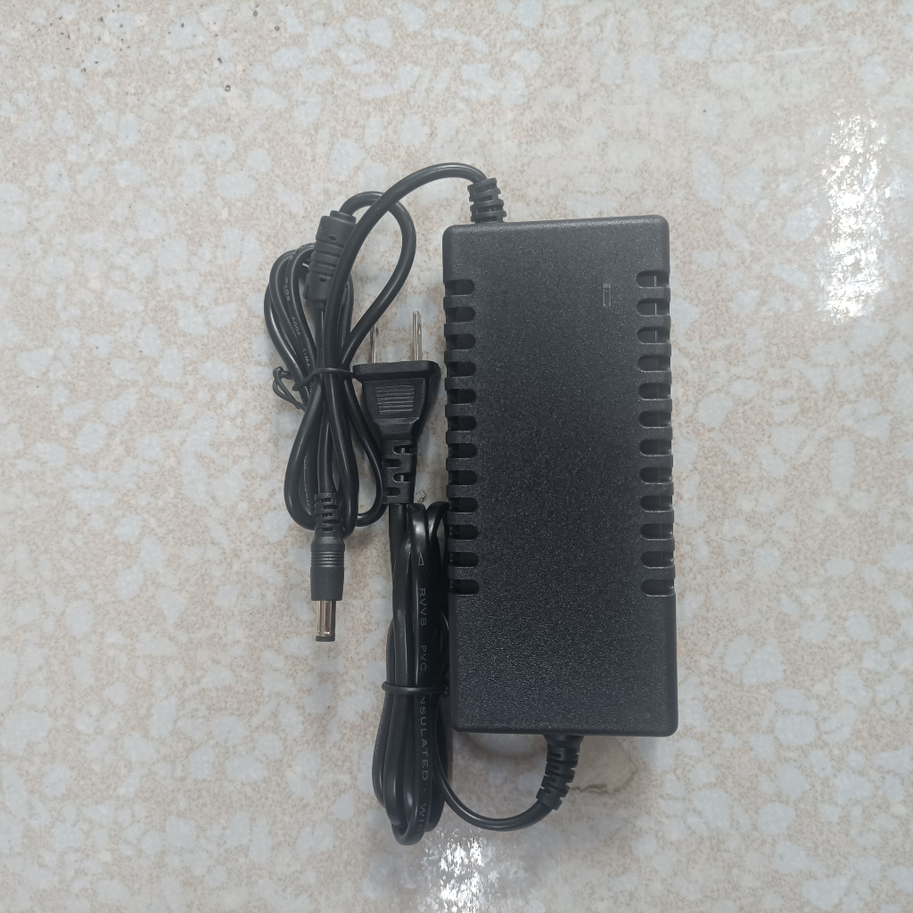Sạc 4S 16.8V 3A có đèn báo đầy, chuyên sạc pin Li-ion