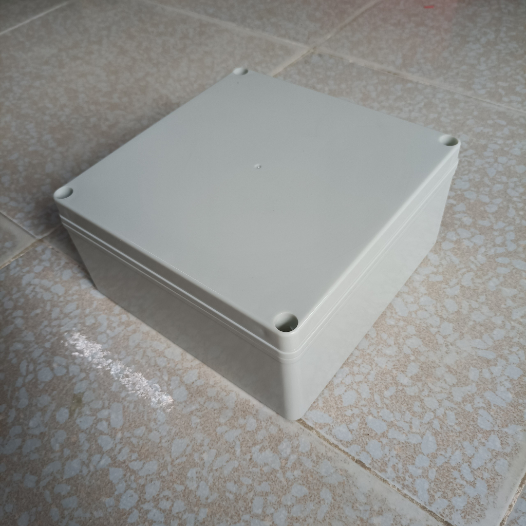 Hộp 200x200x97 nhựa cao cấp, Chống Va Đập, chống nước, lắp được 8 cell 33140