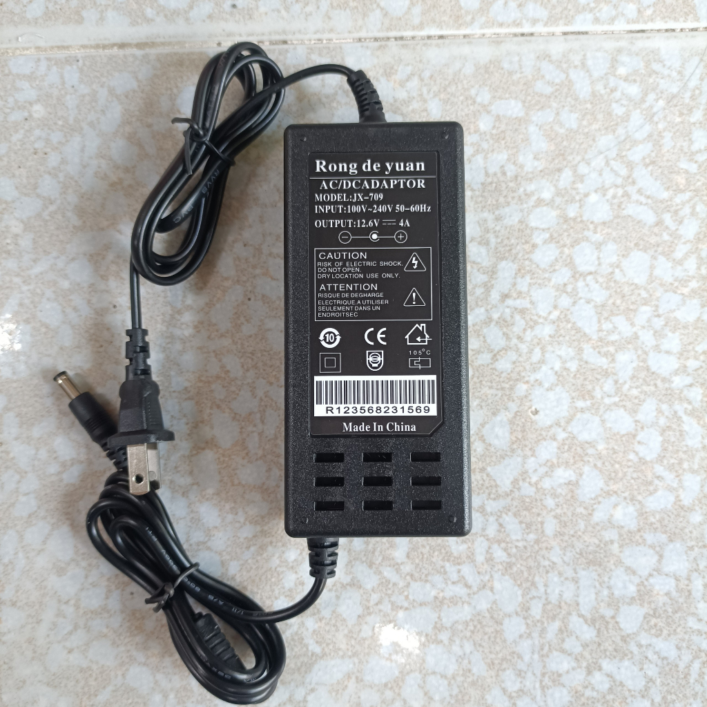 Sạc Pin 3S 12.6V-3A 4A Cho khối pin 3s 12.6v, quạt tích điện, máy khoan pin ....có đèn báo đầy, có lọc nhiễu