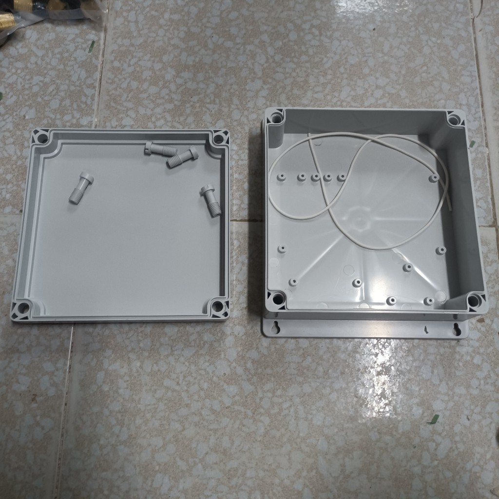 Hộp nhựa ABS kích thước 190x190x70, (Chống Nước IP65)