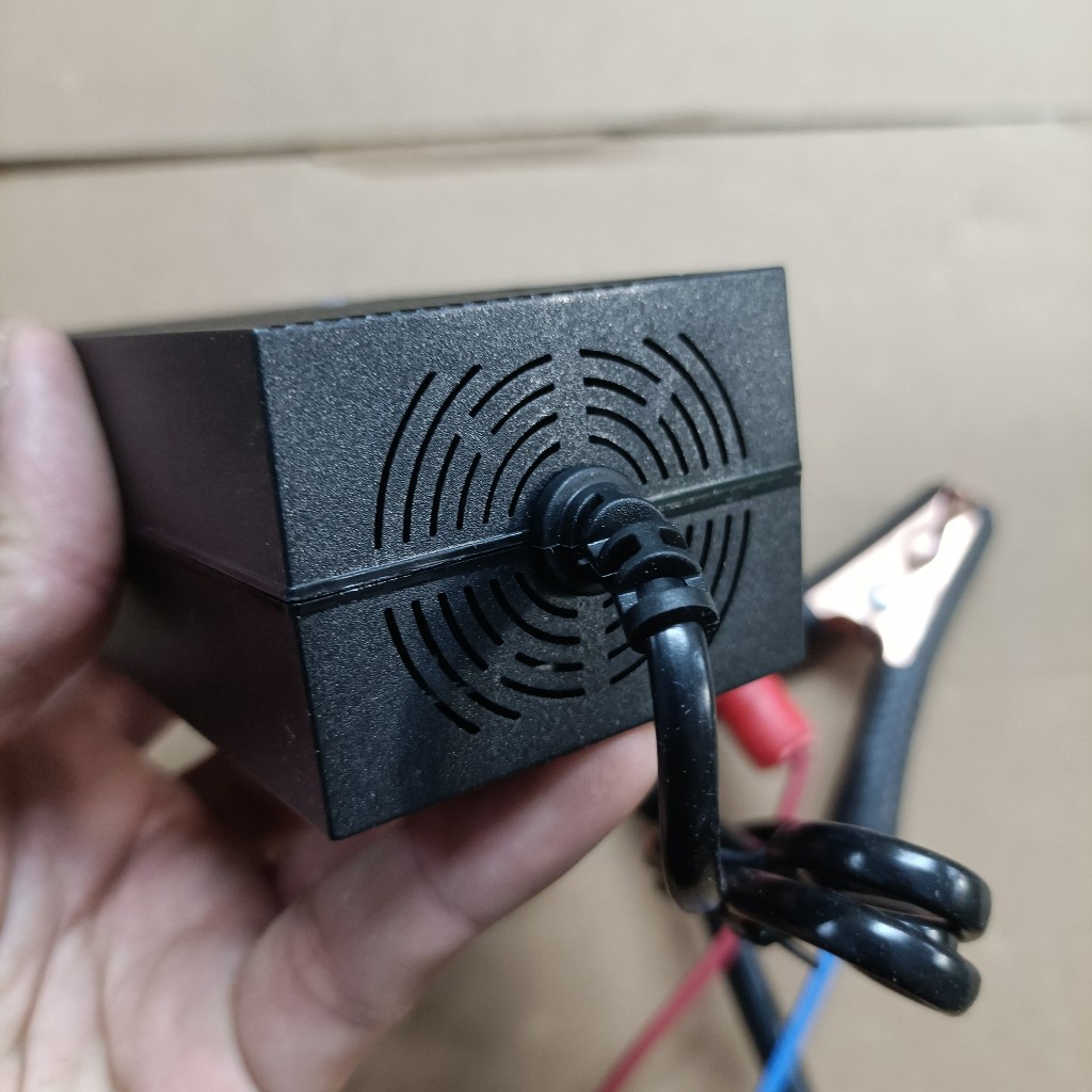 Sạc 1s 3.65V 15A dùng cho pin sắt photphat