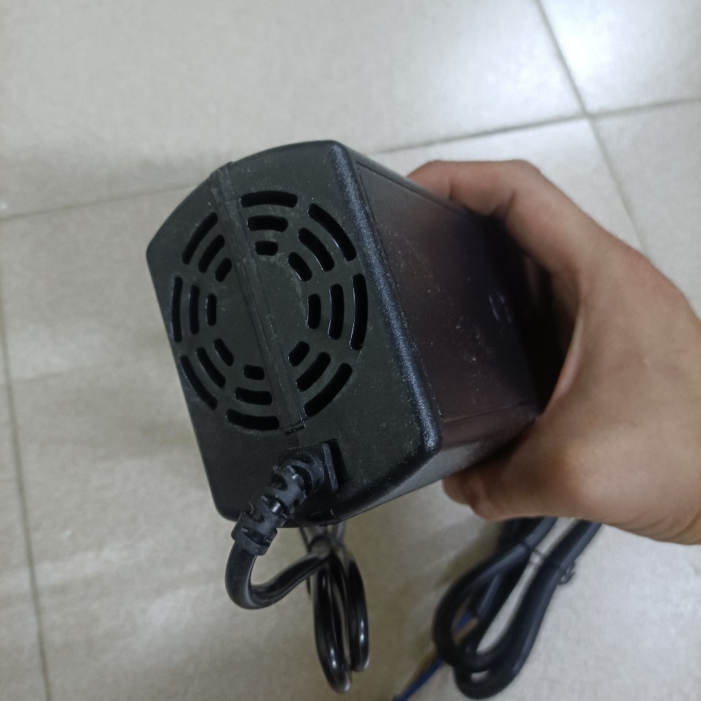 Sạc 29.2V 20A , 29.2V 30A cho pin sắt 8S, chân kẹp cá sấu