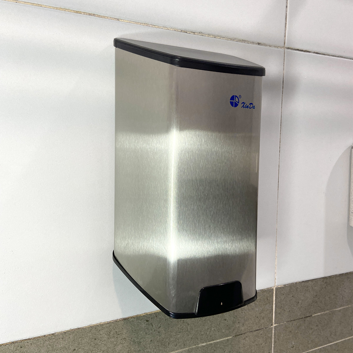Hộp Đựng Dung Dịch Sát Khuẩn 800ml ZYQ-100K
