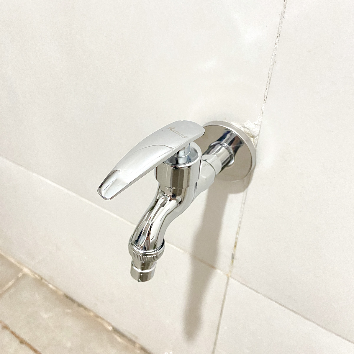 Vòi hồ tay gạt nước 1 chiều cấp máy giặt RANCO lõi đồng có khớp nối đầu vòi dễ tháo lắp KT - 911
