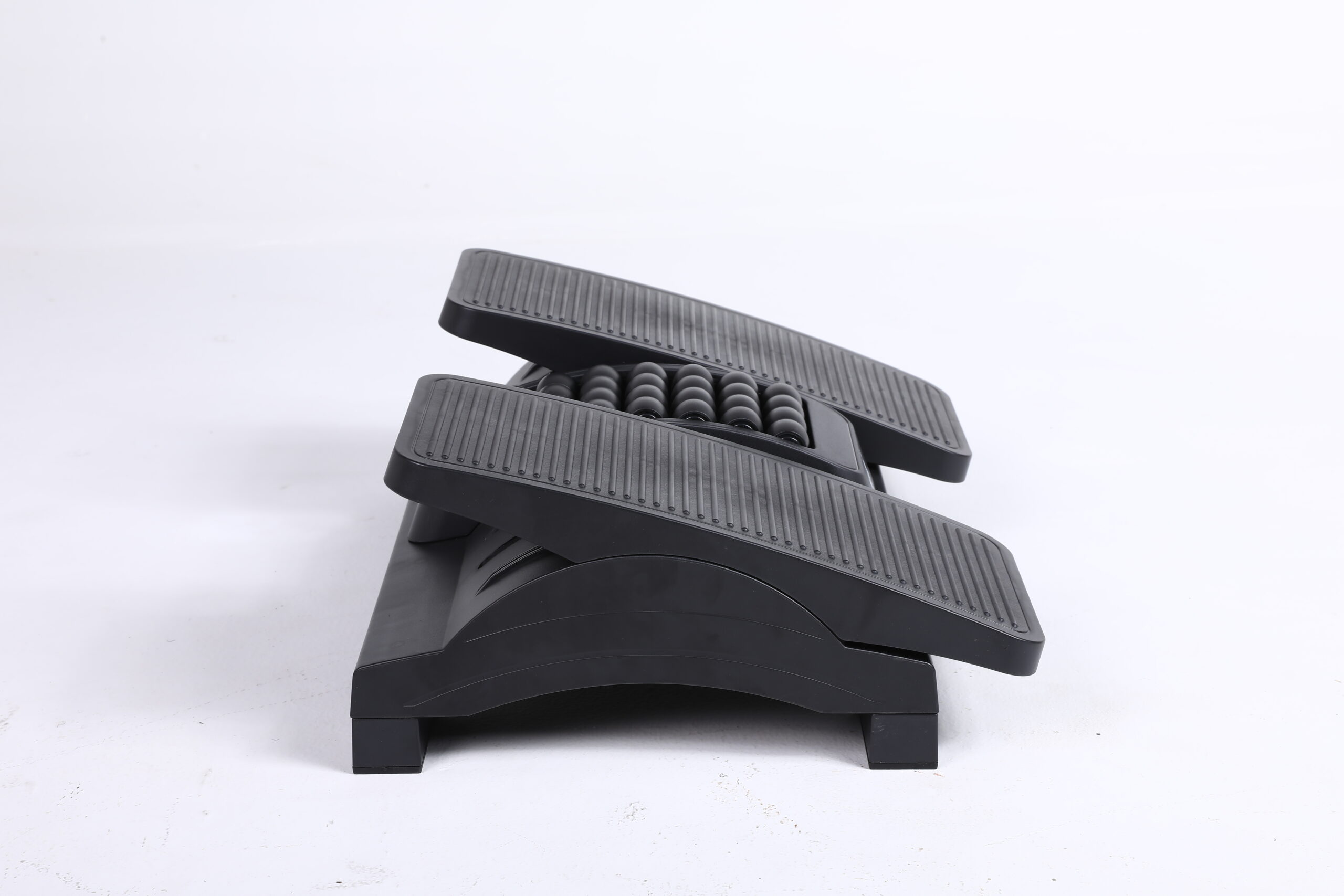 Kê chân công thái học WARRIOR Ergonomic Footrest WEF200