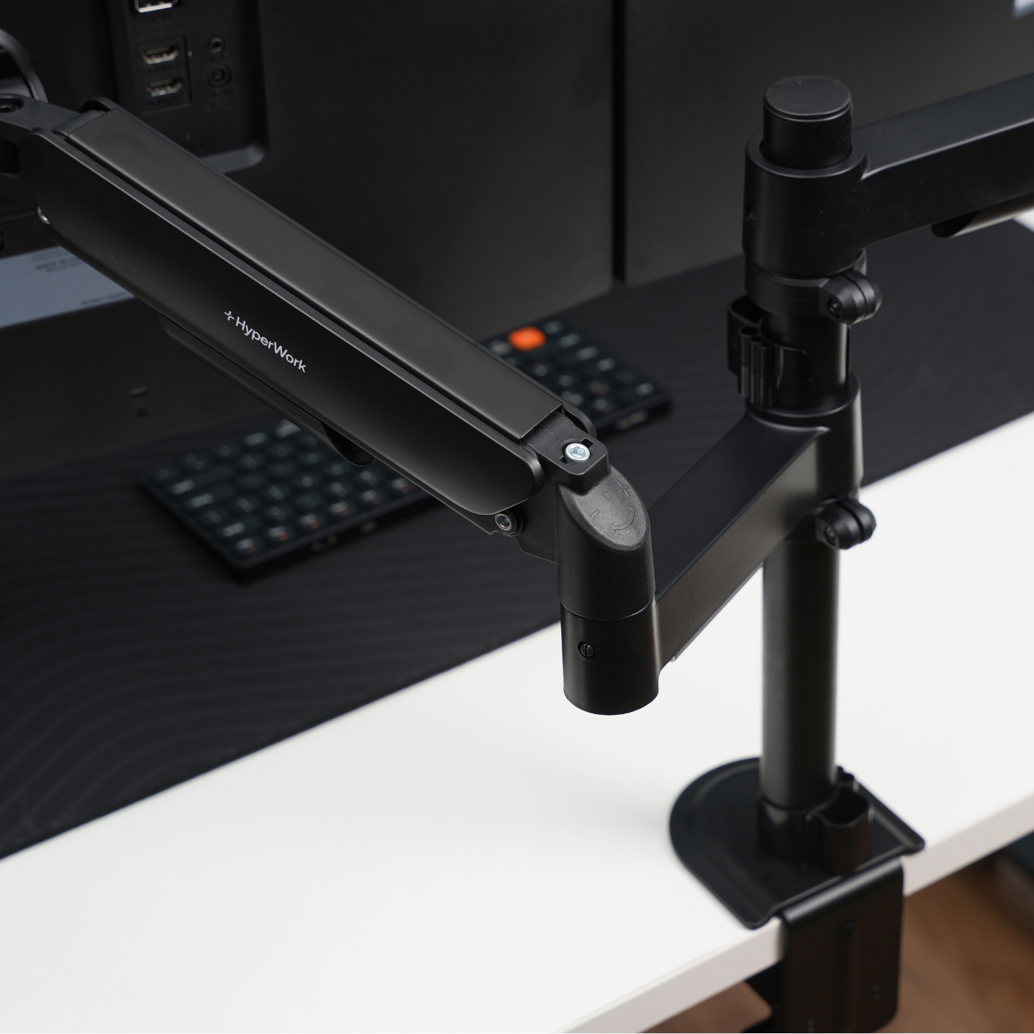 Giá đỡ màn hình HyperWork P1 Dual