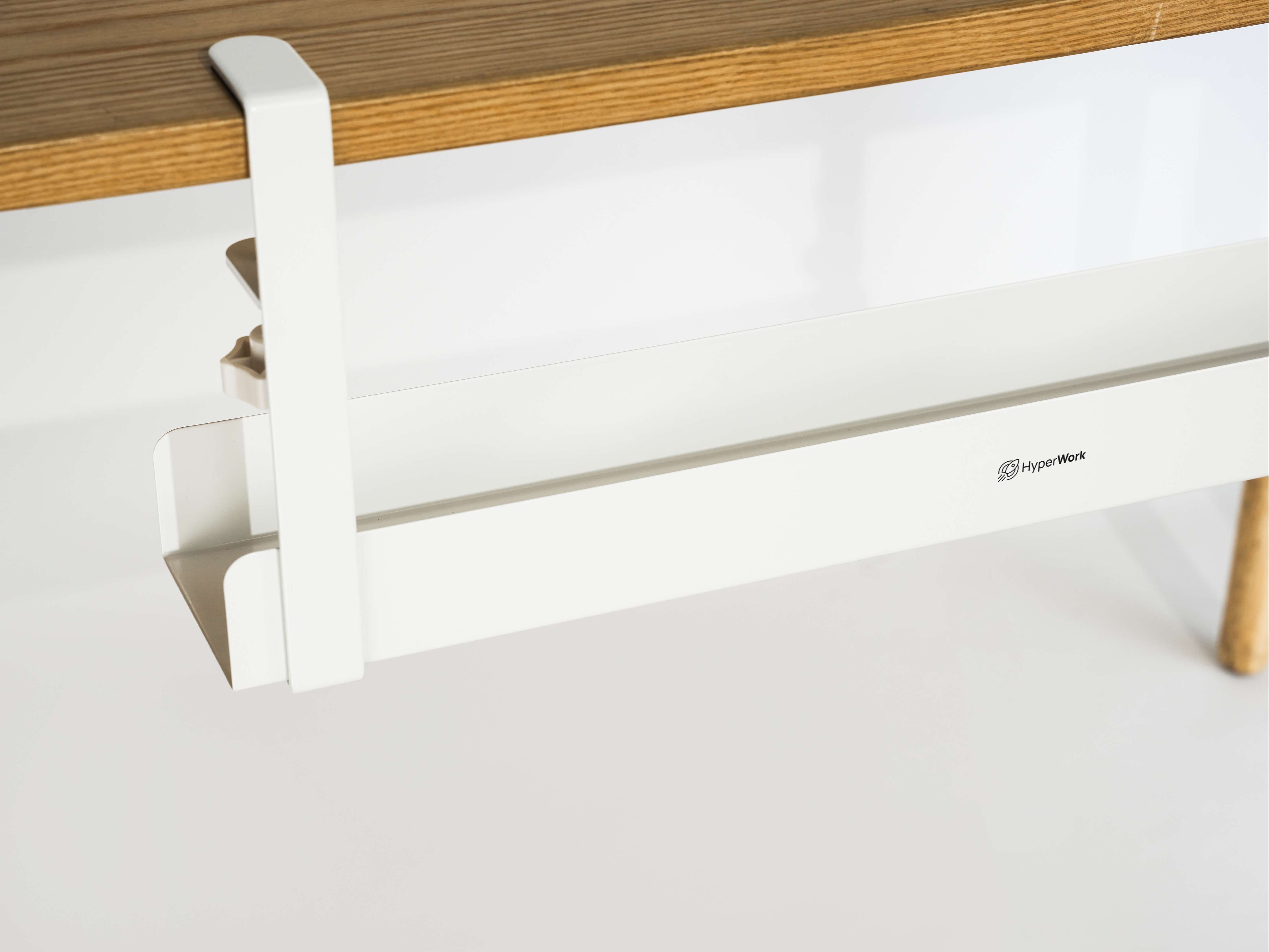 Khay đi dây kẹp bàn HyperWork CM-01