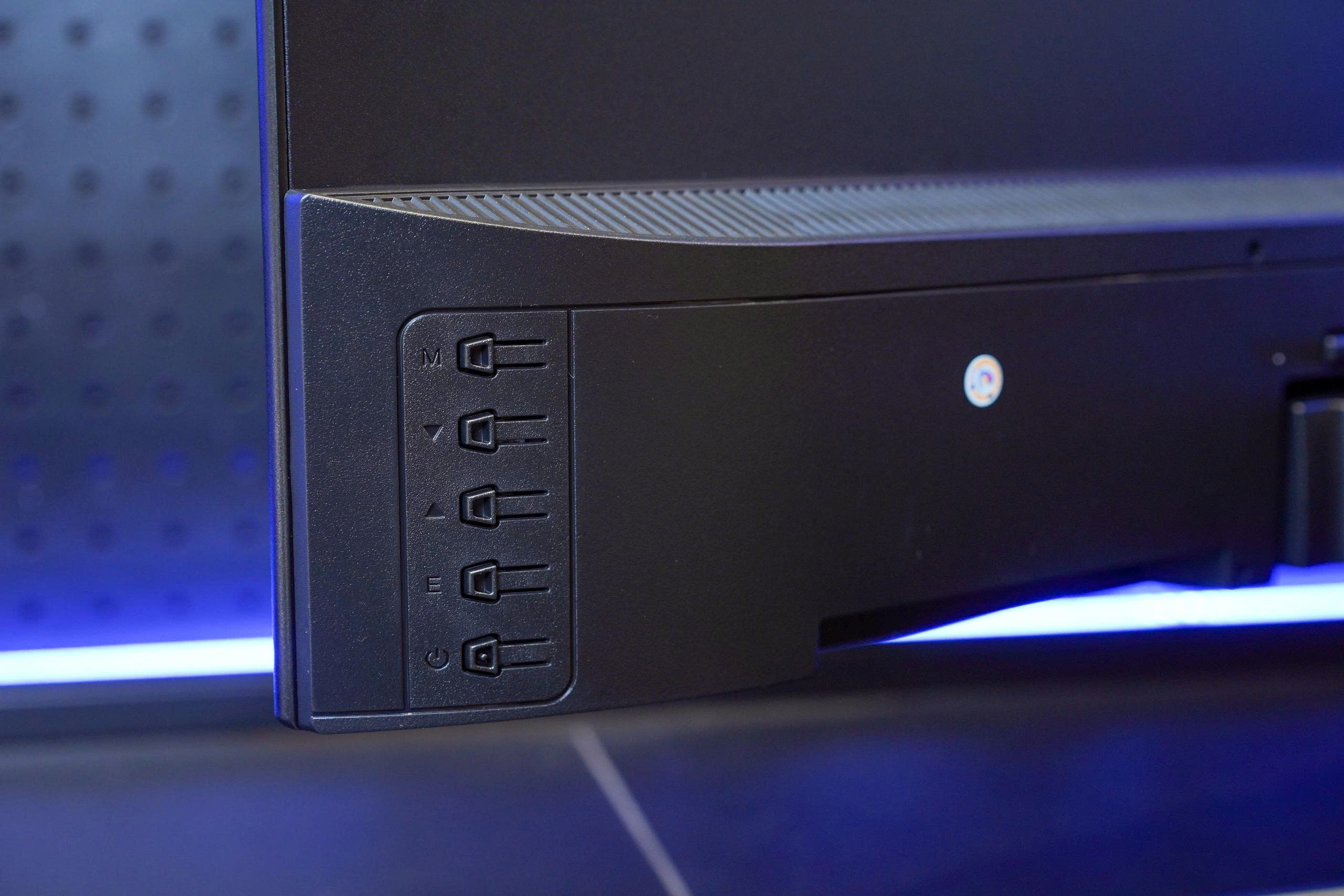 Màn hình gaming EDRA EGM24F144PV 24 inch FullHD 144Hz