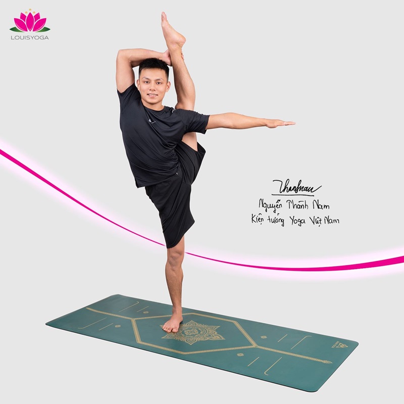 Review-tham-tap-louis-yoga-2