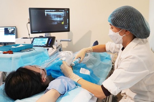 TẠI SAO UNG THƯ TUYẾN GIÁP DẠNG NHÚ NHỎ, NGUY CƠ THẤP KHÔNG NÊN MỔ, NÊN THEO DÕI ĐỊNH KỲ