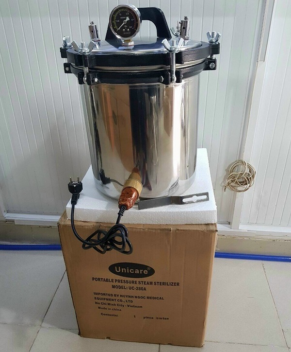 NỒI HẤP TIỆT TRÙNG UNICARE UC-280A 18 LÍT