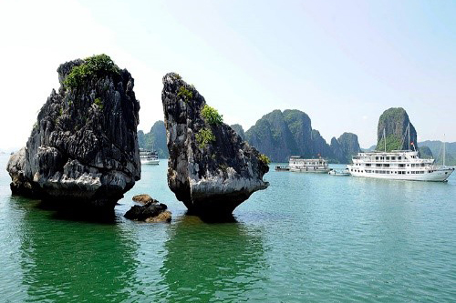 HÀ NỘI – VÂN ĐỒN – VỊNH BÁI TỬ LONG – ĐẢO QUAN LẠN - HÀ NỘI