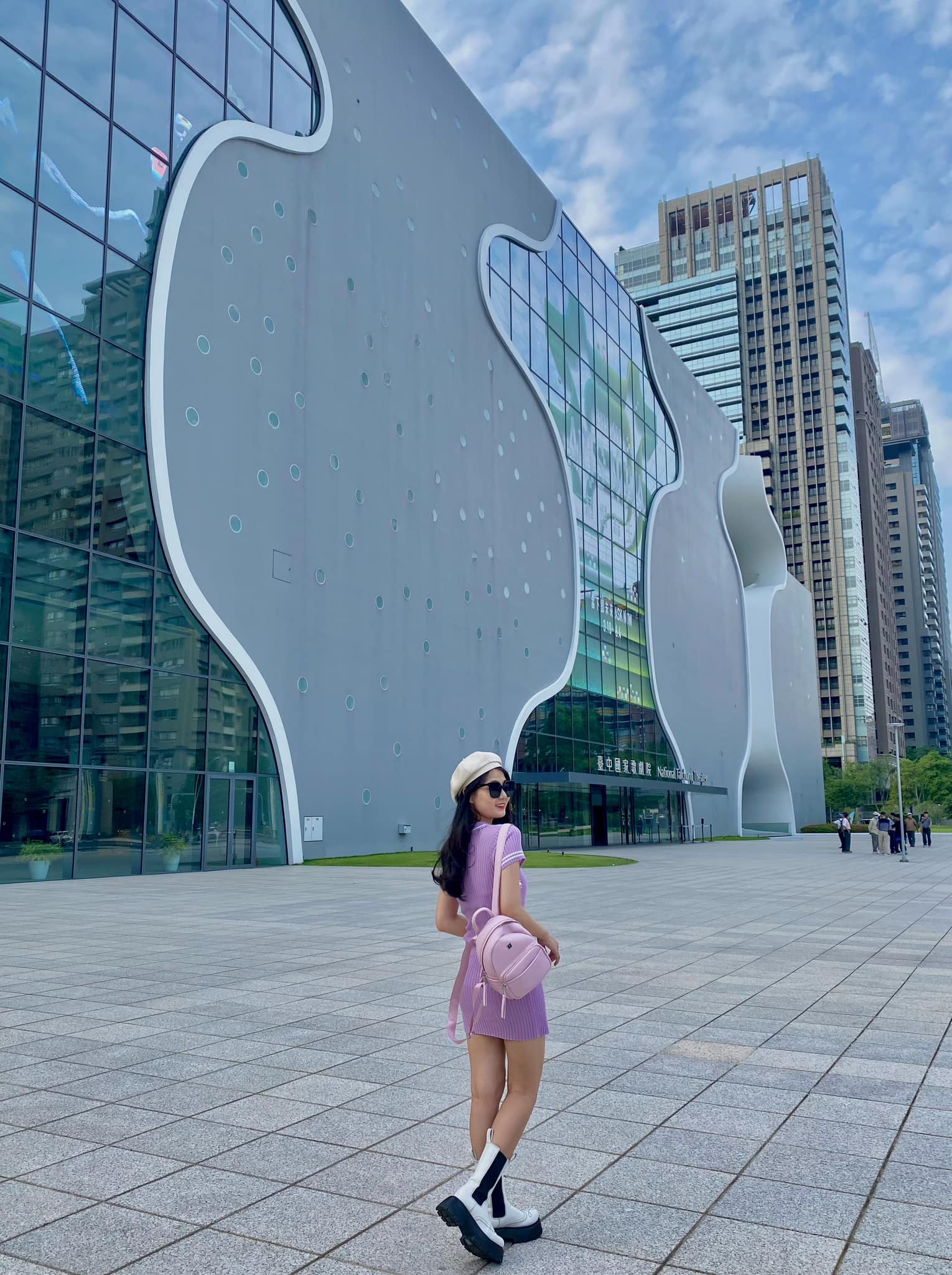 HÀ NỘI - CAO HÙNG - ĐÀI TRUNG - ĐÀI BẮC (VIETJET)