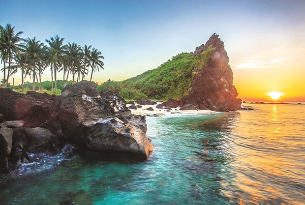 HÀ NỘI – ĐÀ NẴNG – QUẢNG NGÃI - ĐẢO LÝ SƠN – ĐÀ NẴNG – HÀ NỘI