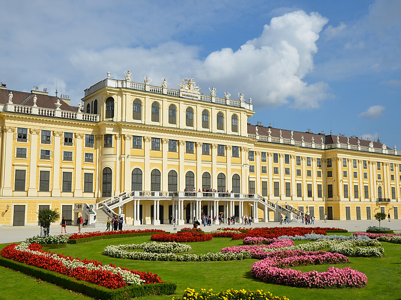 HÀ NỘI – HUNGARY- ÁO – SÉC