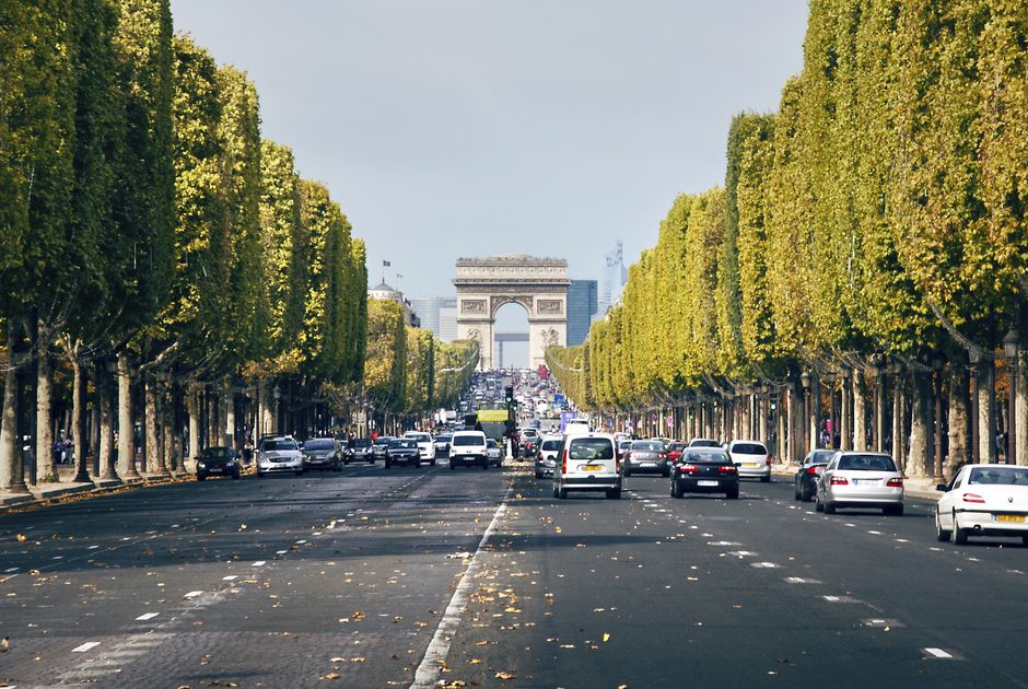 HÀ NỘI - PARIS – GENEVA – MILAN – PISA - FLORENCE – VATICAN – ROME - HÀ NỘI