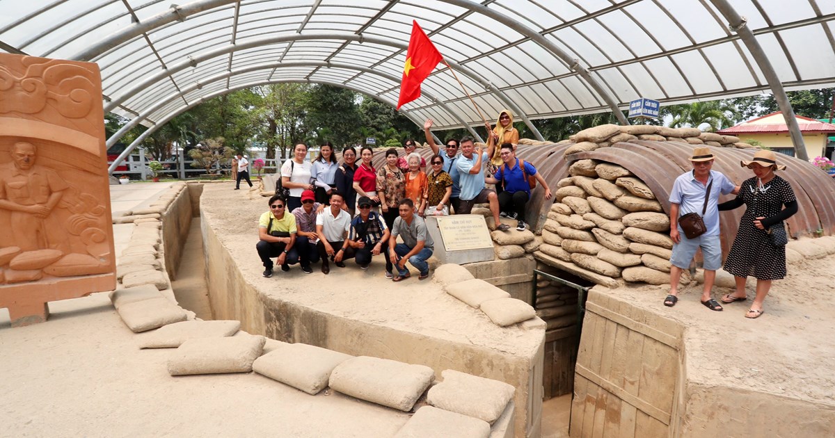 HÀ NỘI - SƠN LA - ĐIỆN BIÊN PHỦ - LỄ HỘI HOA BAN