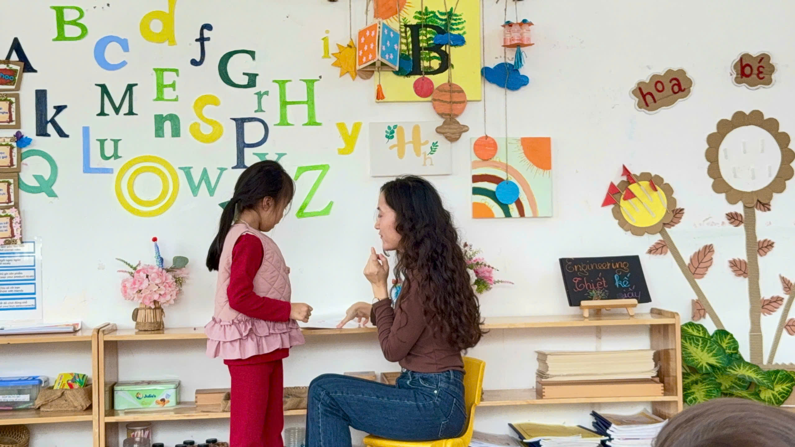 HÀNH TRÌNH KHÁM PHÁ NGÔN NGỮ THỨ 2 TẠI HOÀNG QUỐC VIỆT