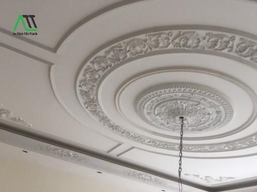 cách thi công phào chỉ nhựa PU