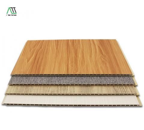dùng tấm nhựa ốp tường có mùi khó chịu không