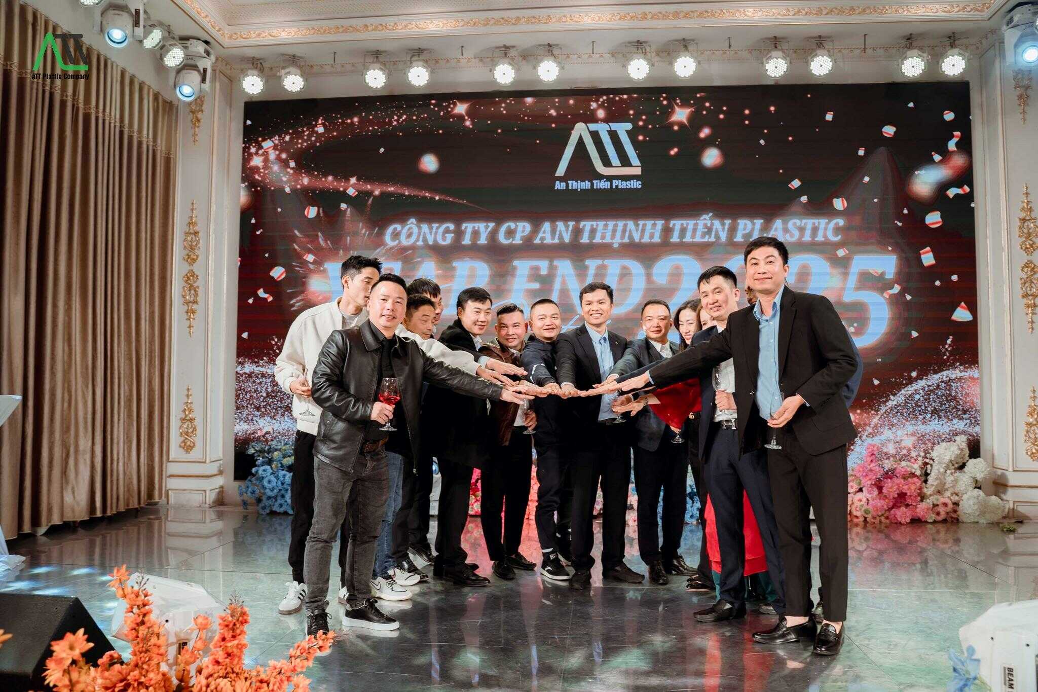 giá tấm ốp ATT