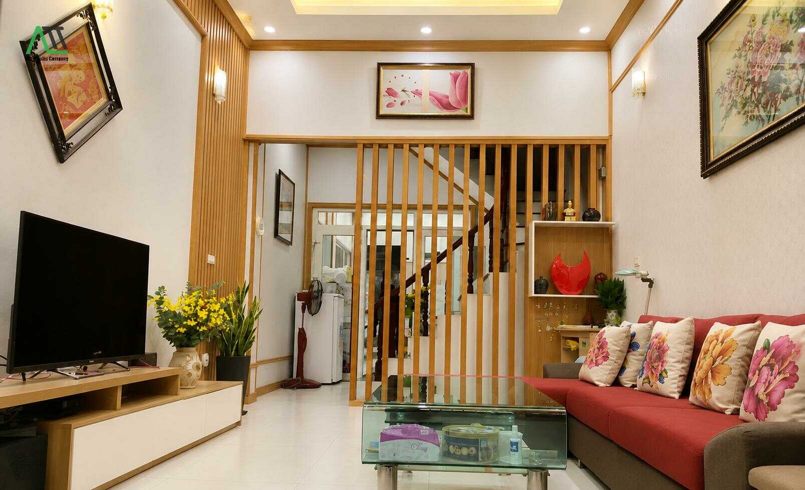 lam hộp nhựa giả gỗ