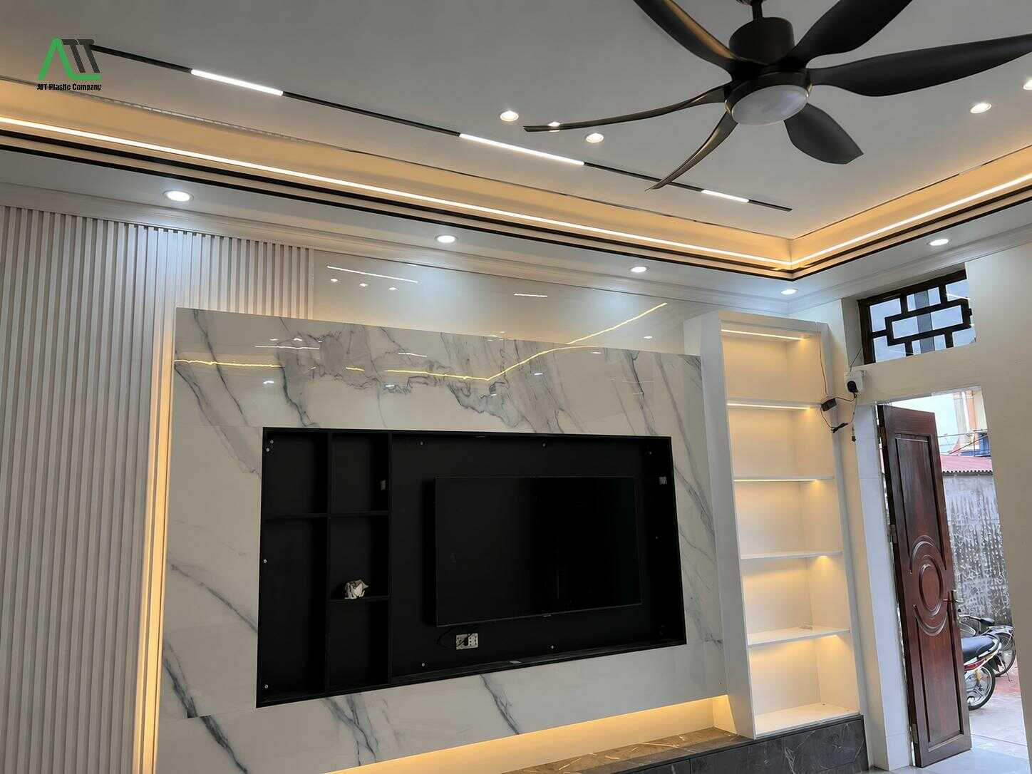 lam sóng nhựa Nano