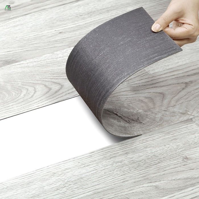 sàn nhựa dán keo hay sàn nhựa hèm khóa