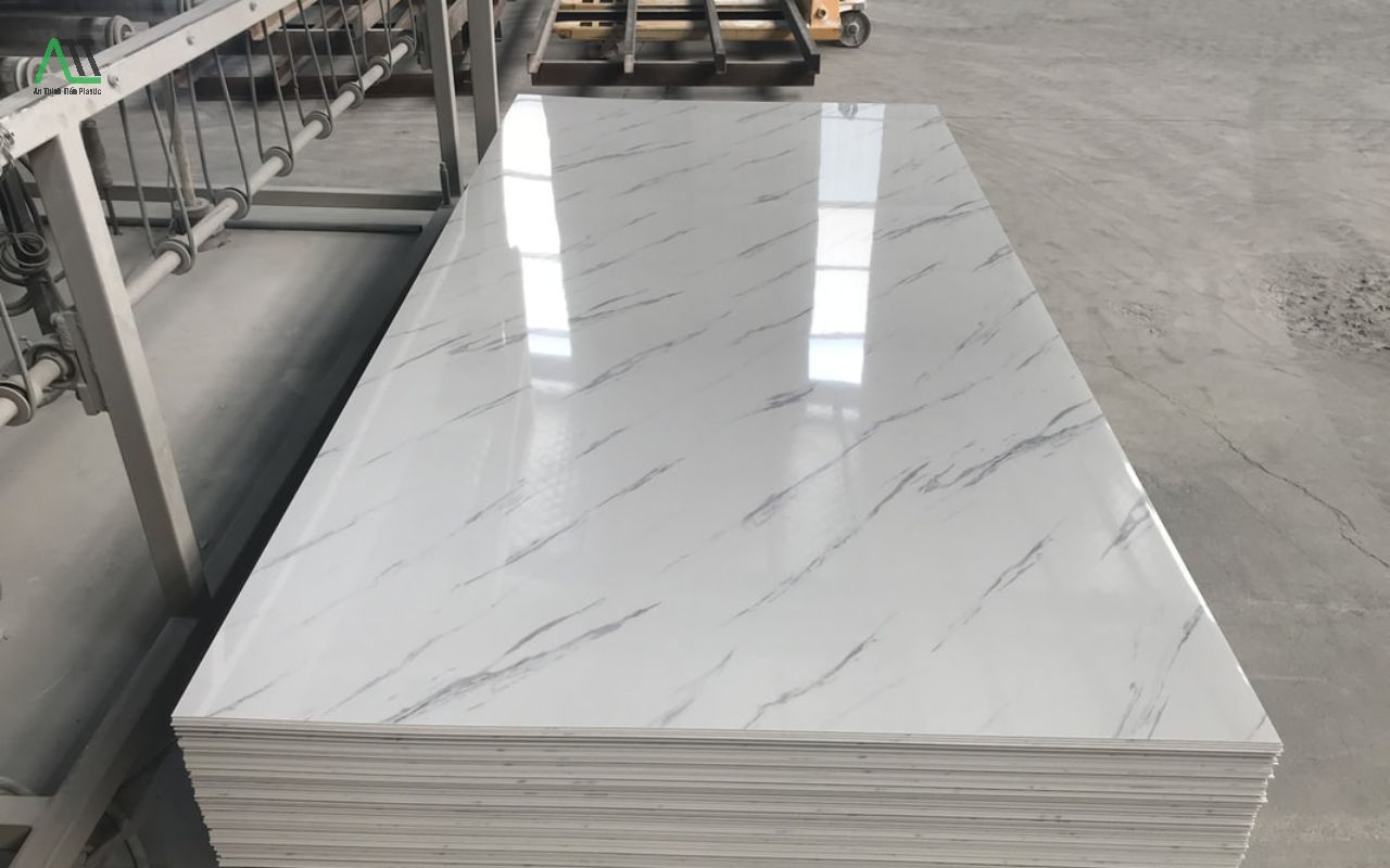 tấm nhựa giả đá ốp tường ngoài trời