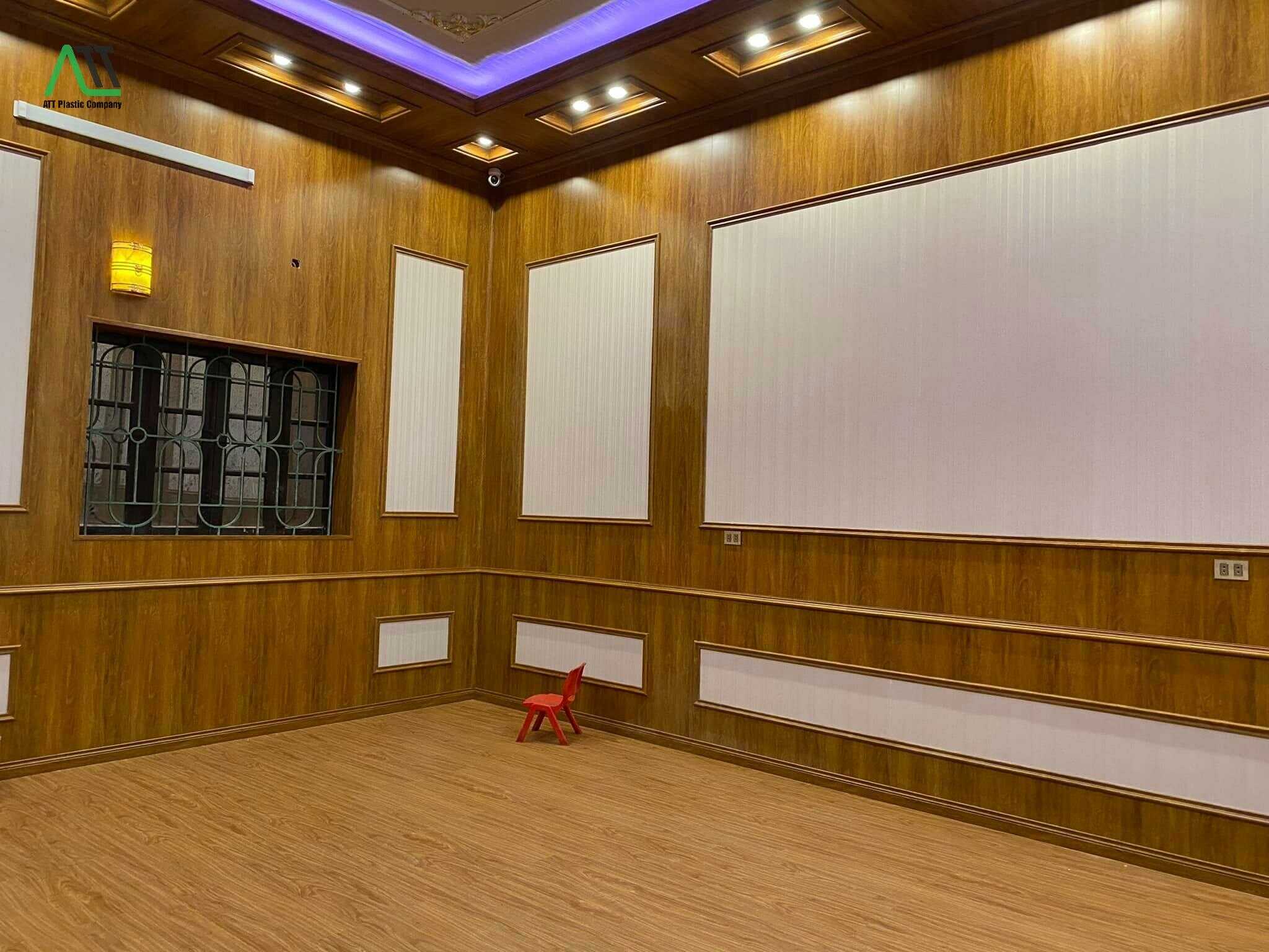 Tấm nhựa giả gỗ có bị bong tróc hay không