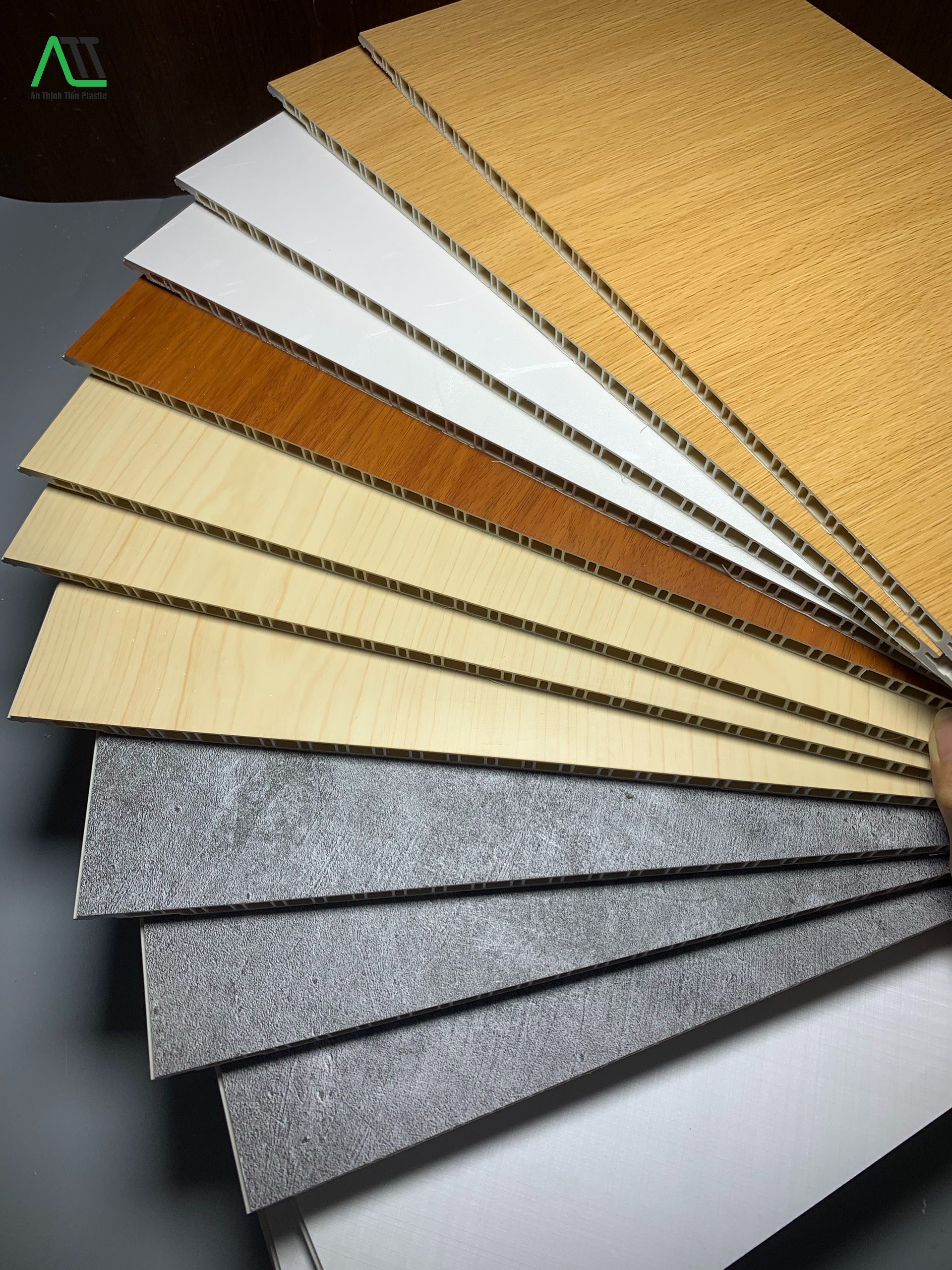 Tấm nhựa phủ film PVC