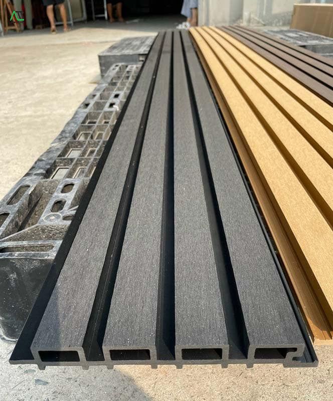 Tấm ốp lam sóng được sử dụng phổ biến trong thi công công trình vì có nhiều ưu điểm