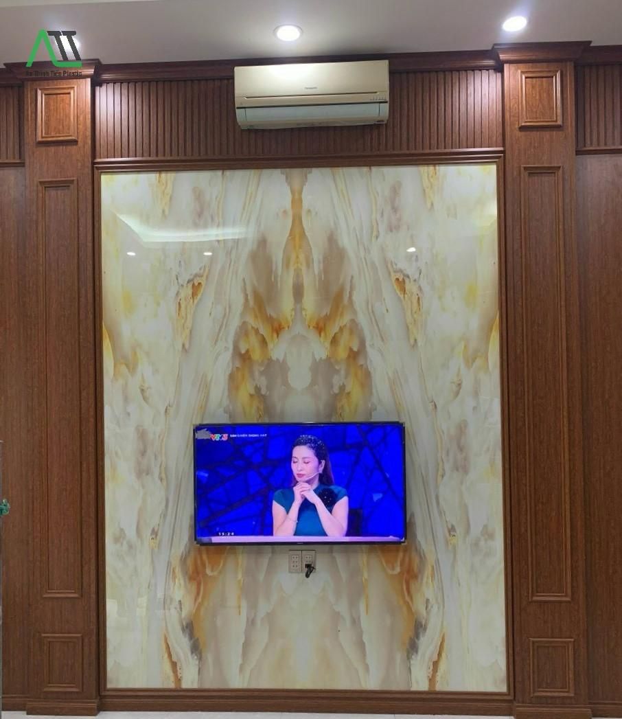 tấm ốp trần vân gỗ PVC