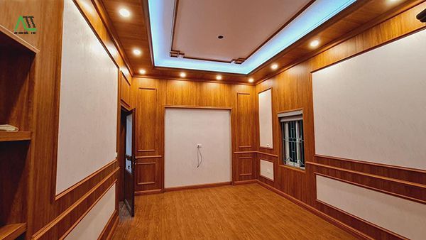 thi công tấm ốp tường giả gỗ
